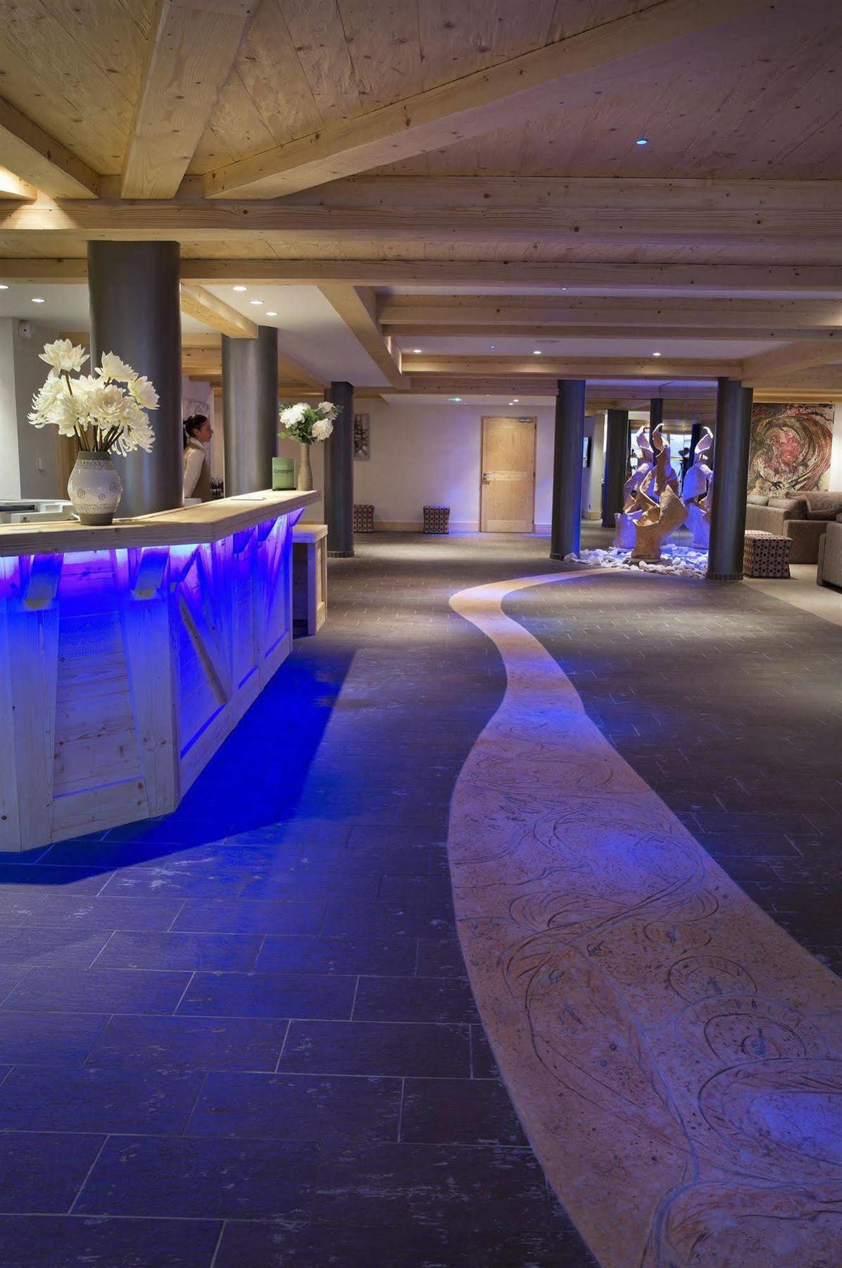Cgh Residences & Spas Le Cristal De L'Alpe ラルプ・デュエ エクステリア 写真